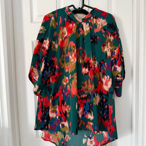 SHEIN Tops - SHEIN Floral-Print Green Blouse